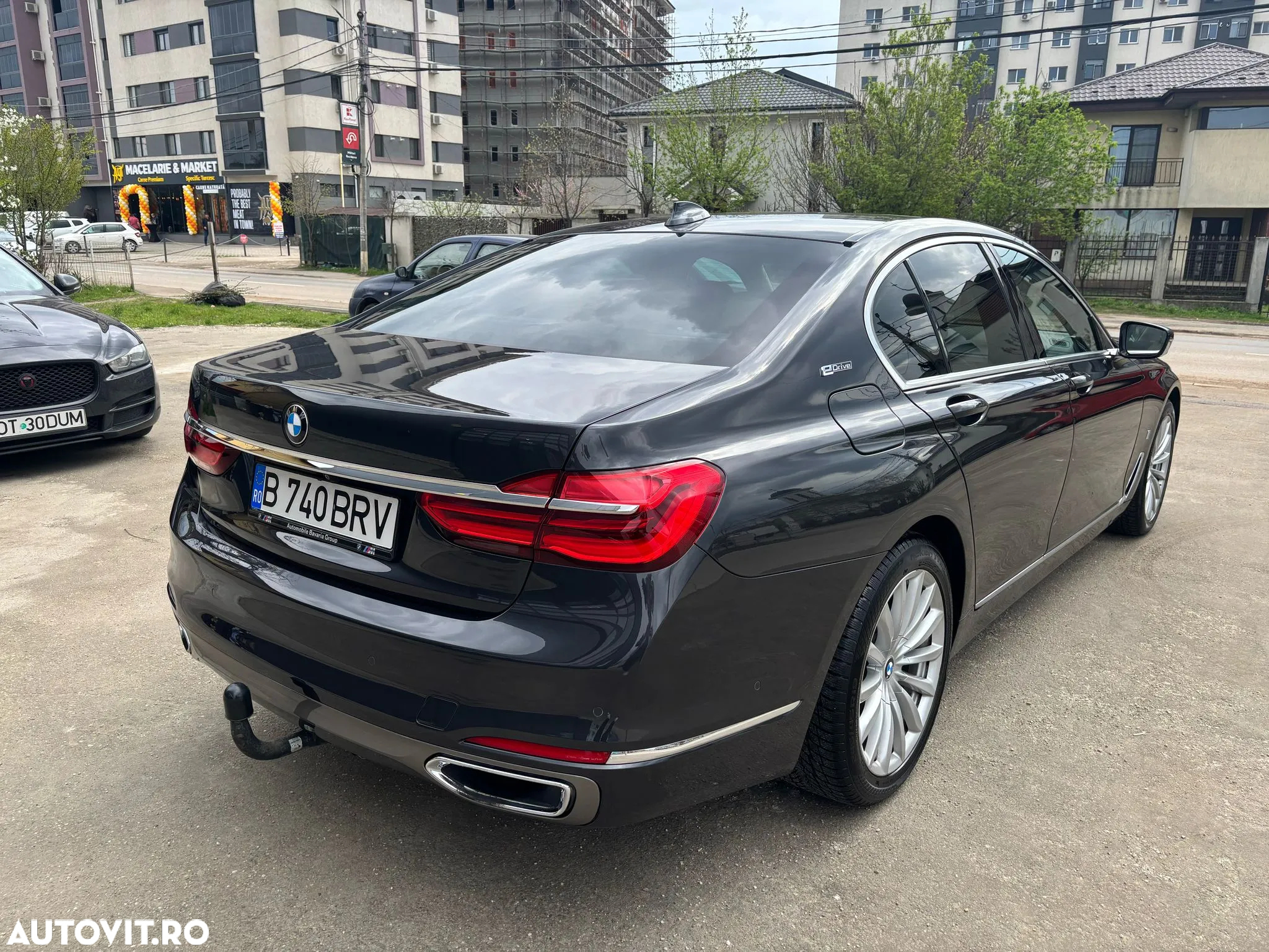 BMW Seria 7 740e iPerformance - 2