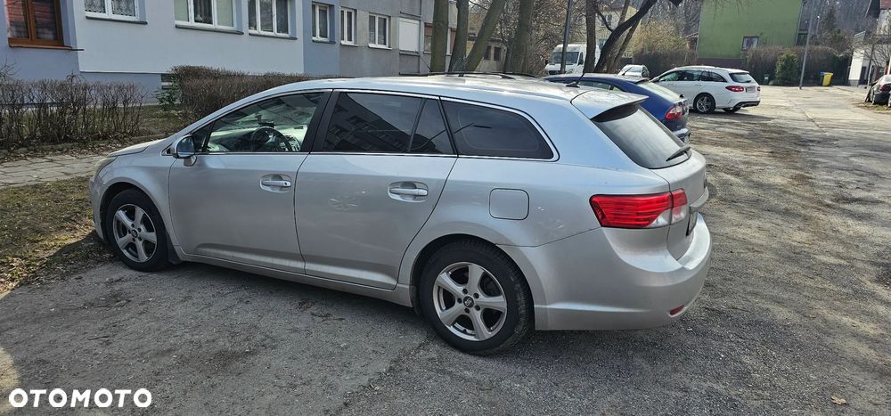 Toyota Avensis 2.0 D-4D Sol - 7
