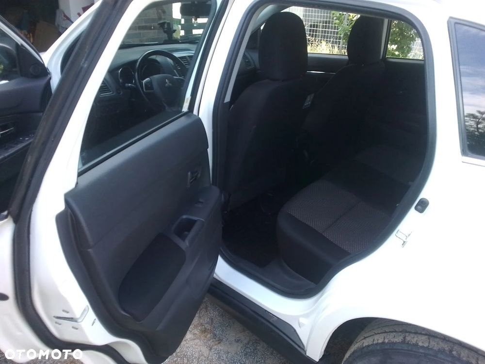 Mitsubishi ASX 1.6 Invite - 9