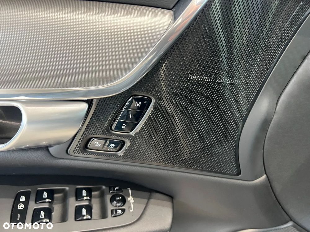 Volvo S90 B5 D AWD Geartronic Inscription - 28