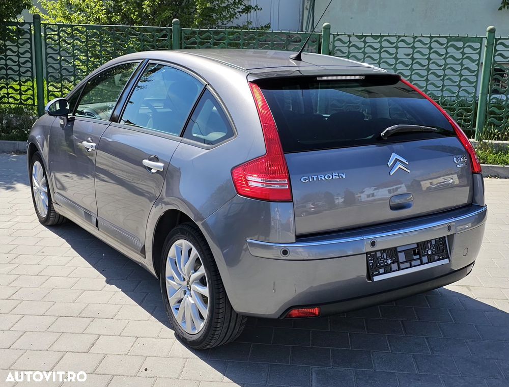 Citroën C4 1.6 HDI FAP EGS6 Exclusive - 4