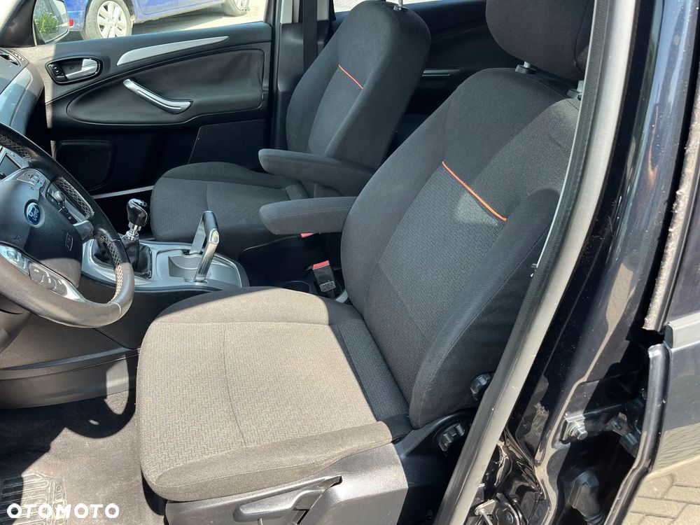 Ford Galaxy 1.8 TDCi Titanium - 11