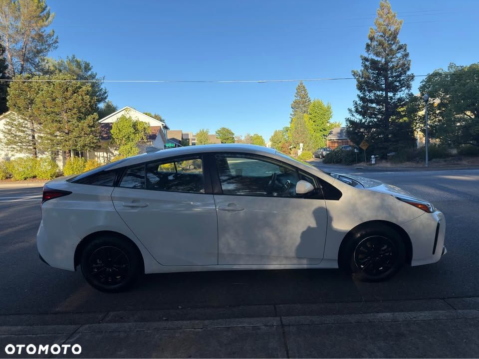 Toyota Prius 1.8 Hybrid Executive - 4