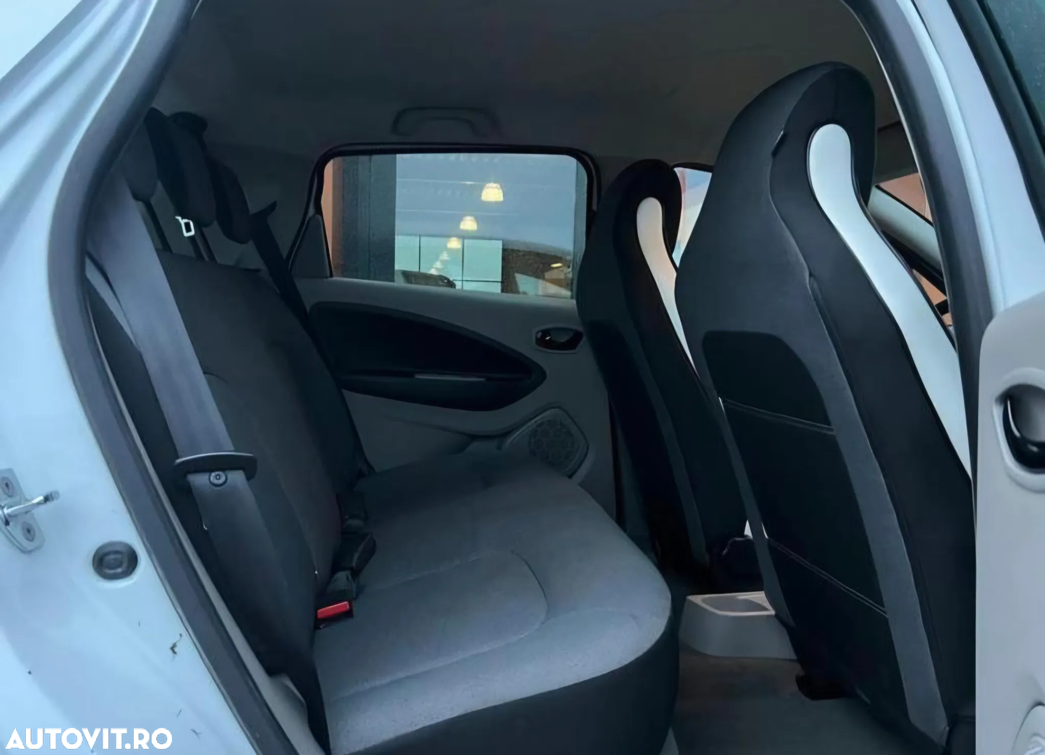 Renault ZOE - 9