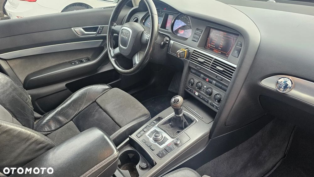 Audi A6 Limousine 2.4 - 11