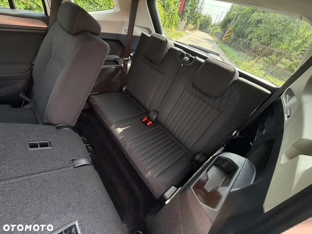 Volkswagen Tiguan Allspace 2.0 TSI 4Mot Life DSG 7os - 29