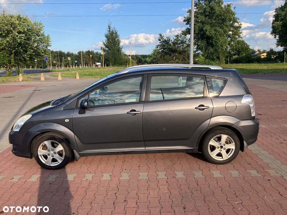 Toyota Corolla Verso 1.8 Sol - 2