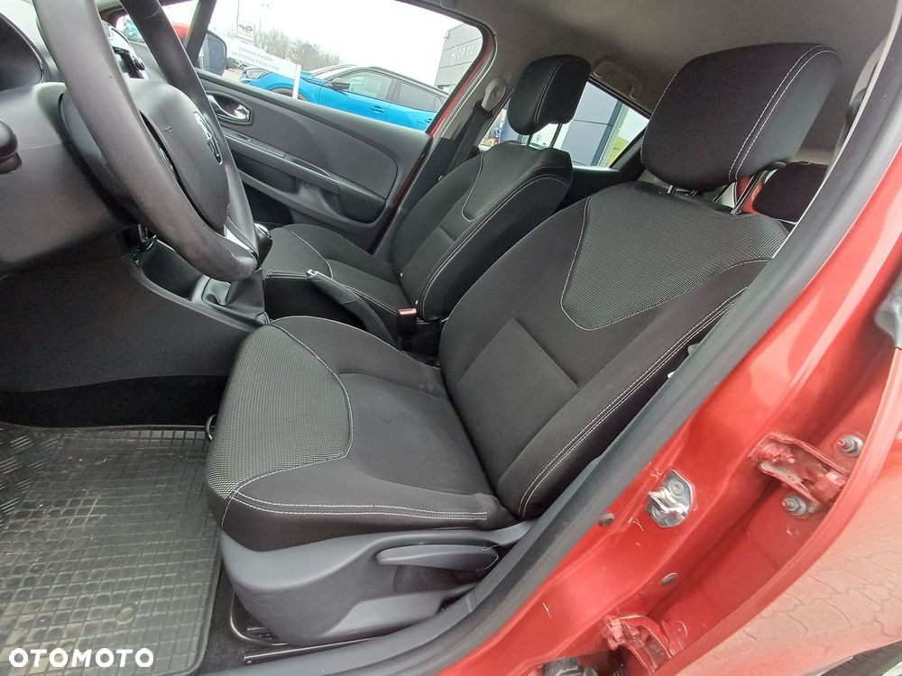 Renault Clio 1.2 16V Authentique - 14