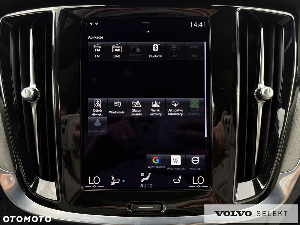Volvo V60 Cross Country - 22