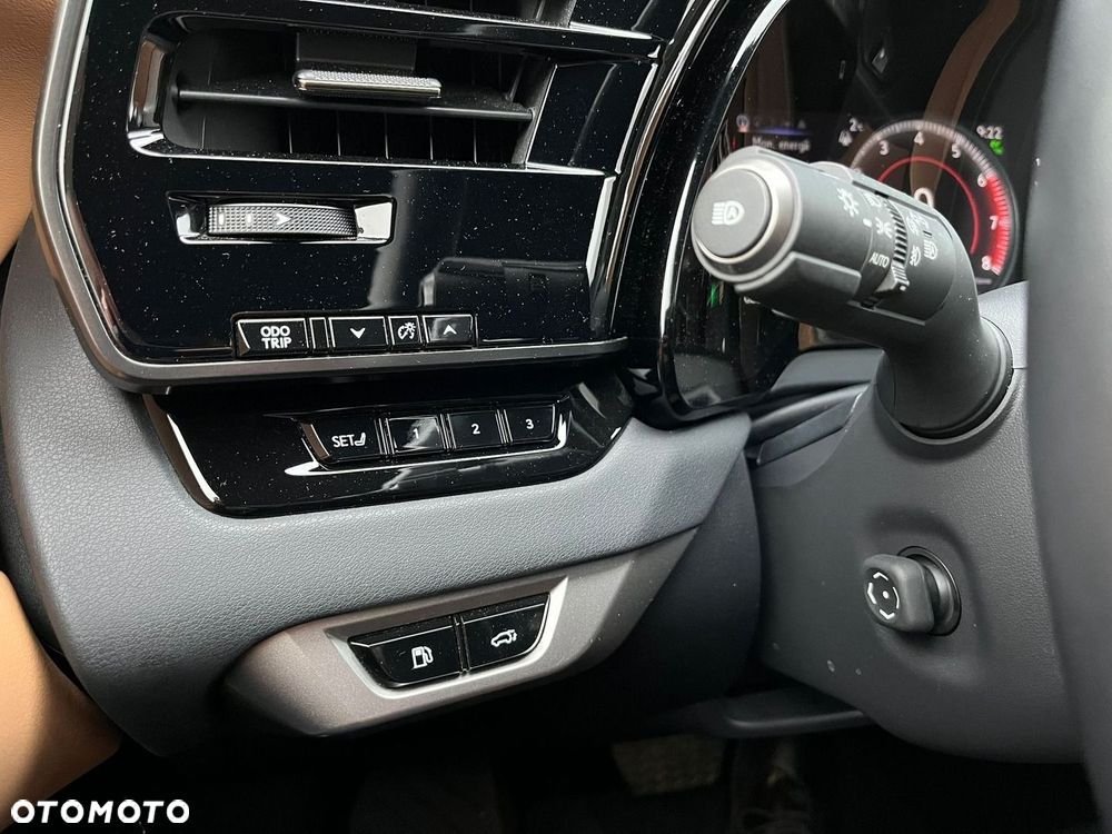 Lexus RX 450h+ Prestige - 26