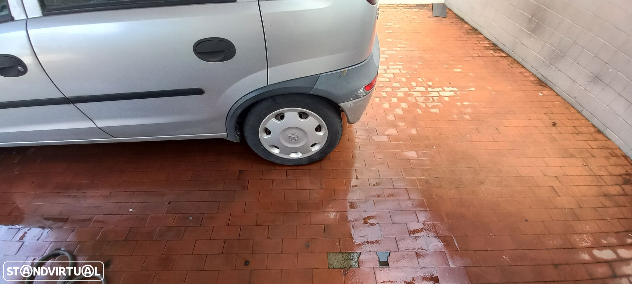 Opel Corsa 1.2 16V Confort - 3