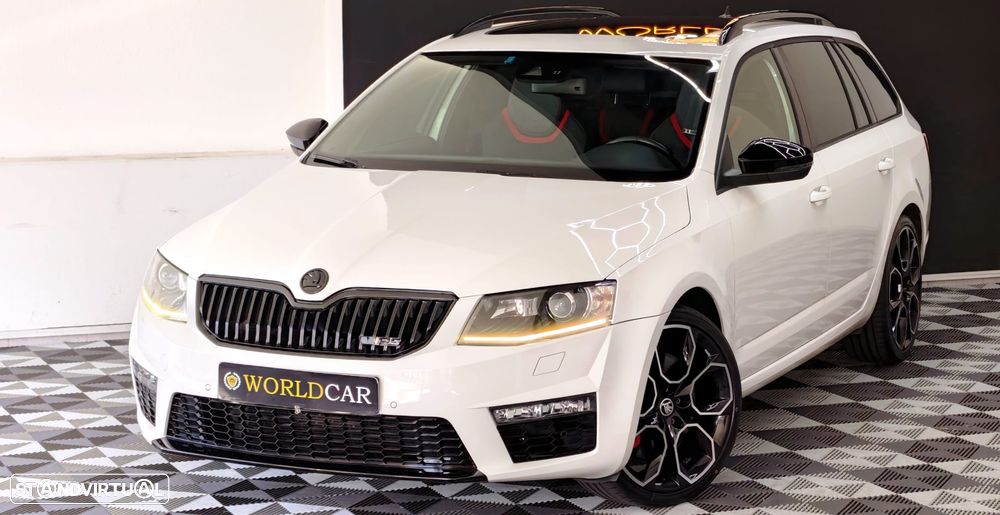 Skoda Octavia 2.0 TDI DSG RS - 3