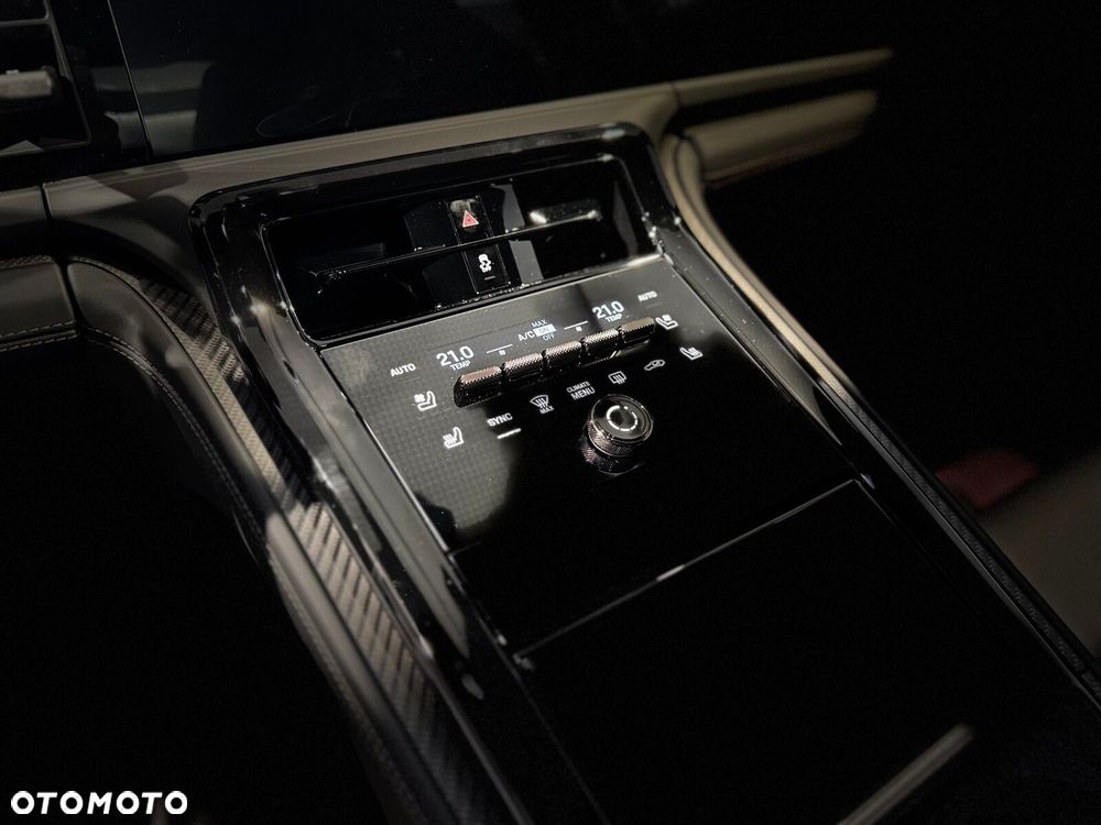 Porsche Panamera - 23