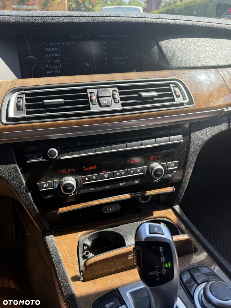 BMW Seria 7 - 7