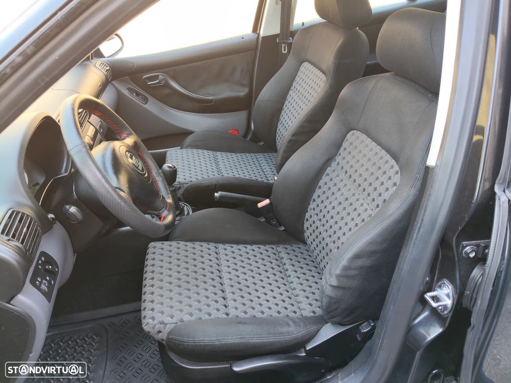 SEAT Leon 1.9 TDI Top Sport - 14