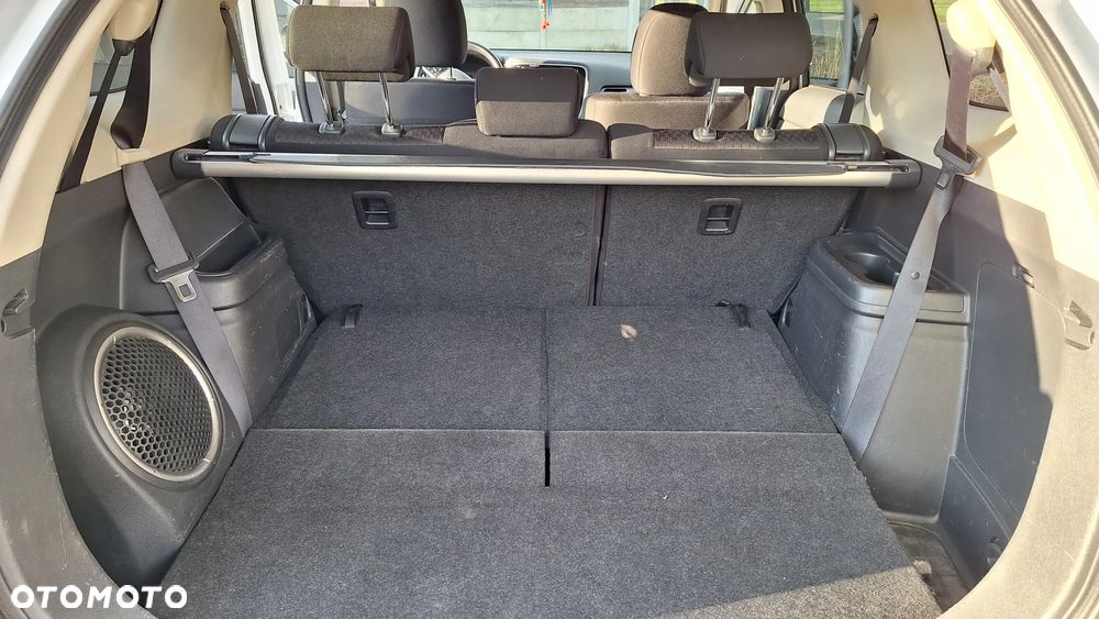Mitsubishi Outlander 2.2 DID Intense + 4WD - 7
