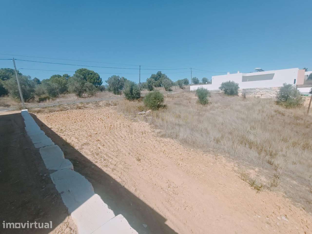 Terreno Urbano para Construção de Moradia | 1.060 m² | Torres Novas - Grande imagem: 2/19
