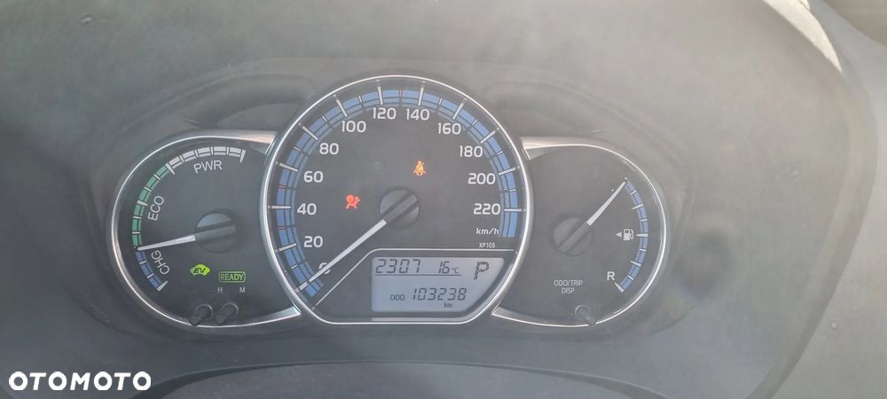 Toyota Yaris 1.5 VVT-i Comfort - 7