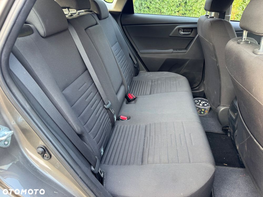 Toyota Auris 1.2 Turbo Edition S+ - 10
