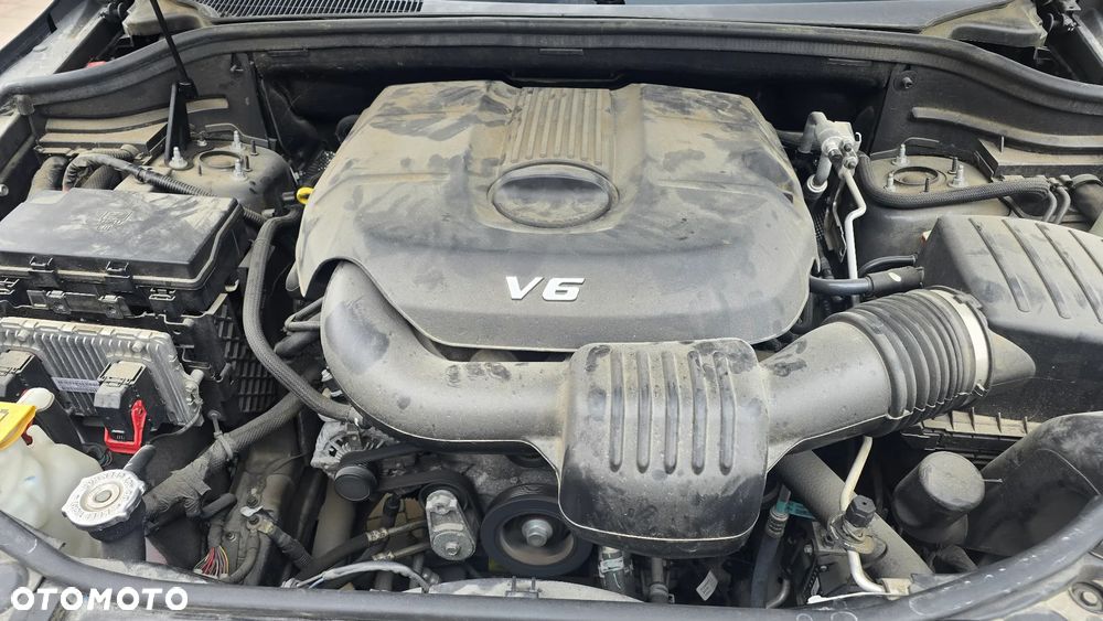 Jeep Grand Cherokee - 12