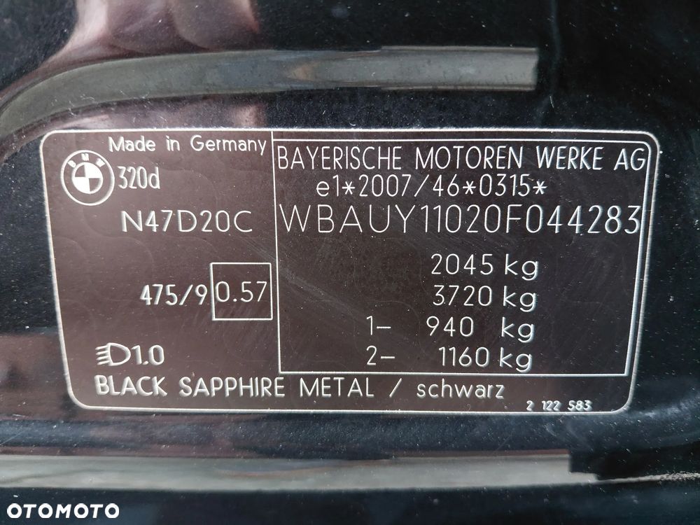 BMW Seria 3 320d DPF Edition Sport - 31