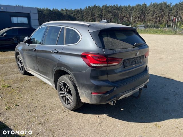 BMW X1 xDrive18d Sport Line sport - 1