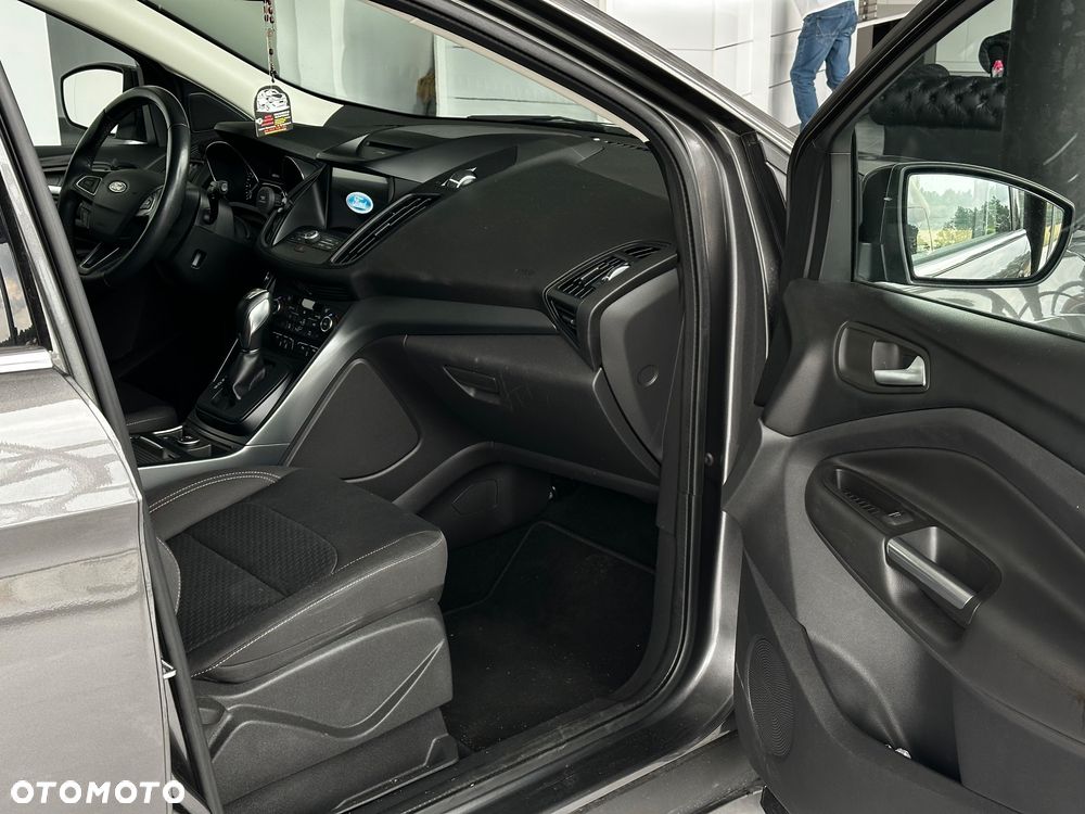 Ford Kuga 1.5 EcoBoost 4x4 SYNC - 17