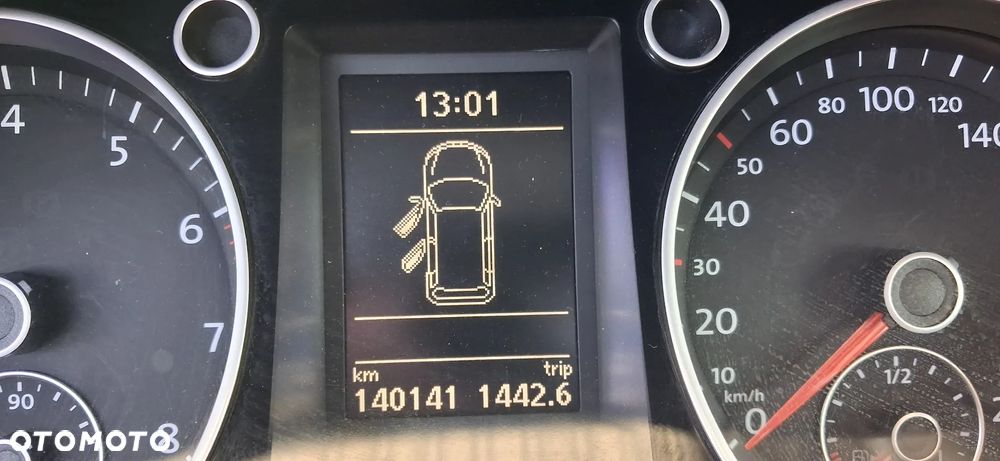 Volkswagen Passat 1.4 TSI Trendline - 10