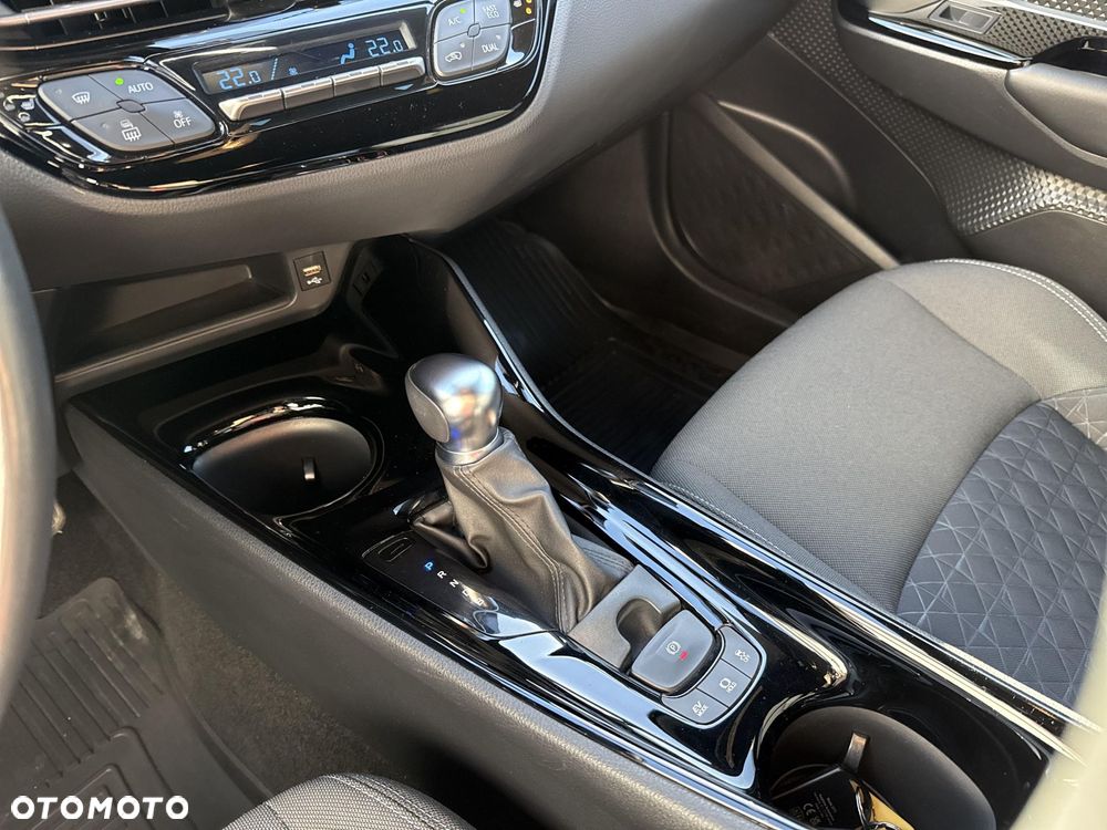 Toyota C-HR 1.8 Hybrid Style - 26