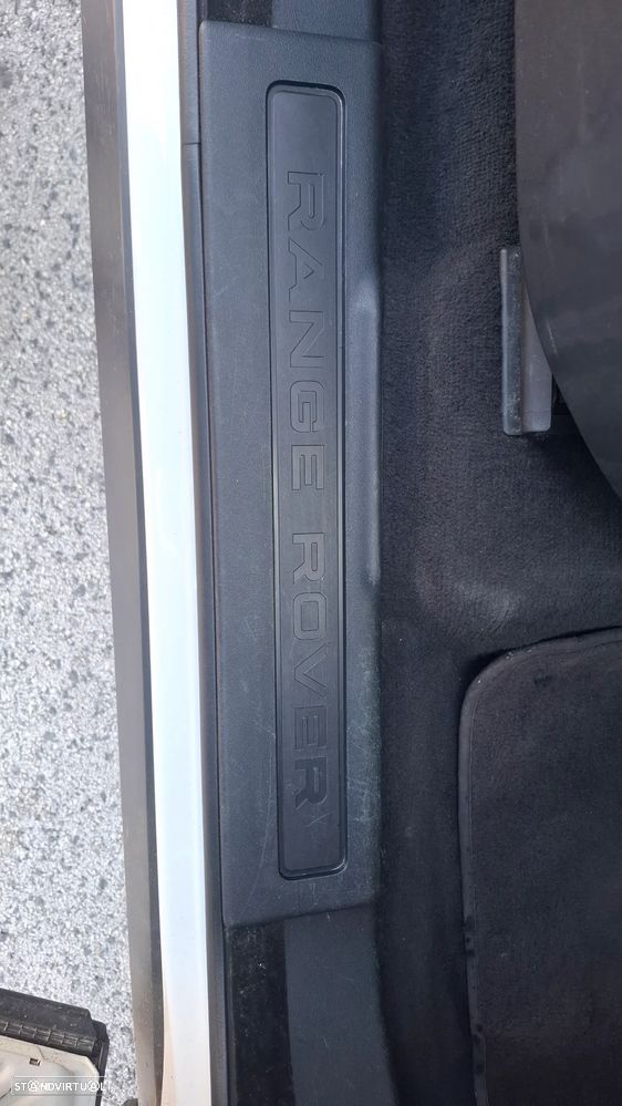 Land Rover Range Rover Evoque 2.0 D150 R-Dynamic - 20