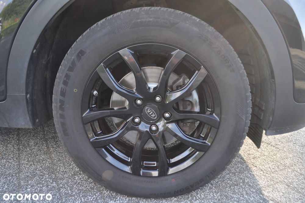 Kia Sportage 1.6 GDI Black Edition 2WD - 37