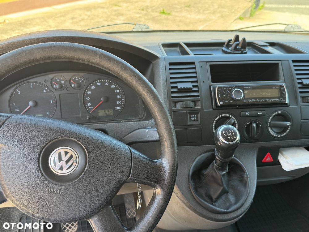 Volkswagen Transporter T5 - 8