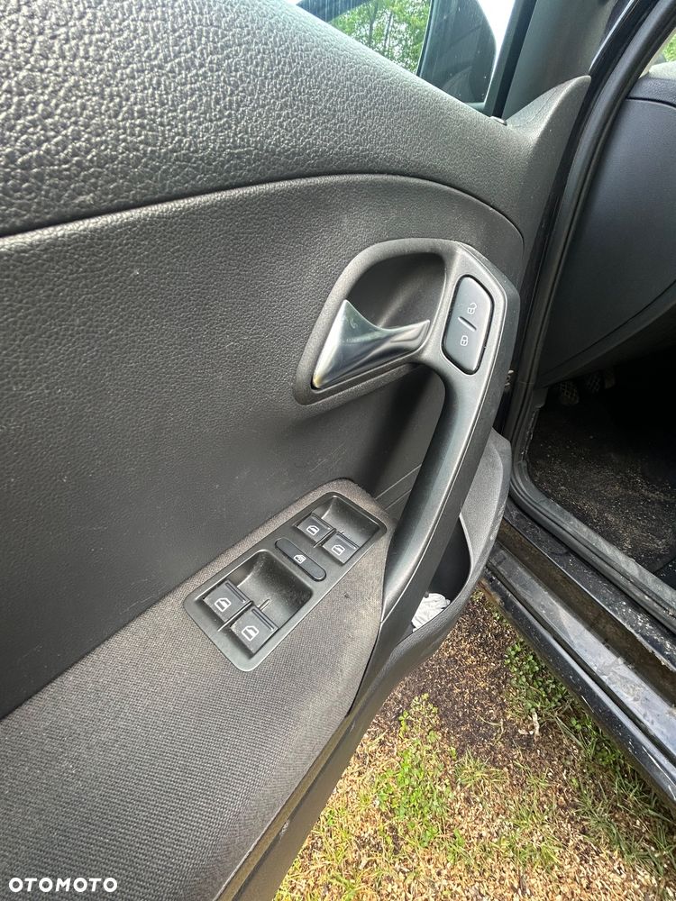 Volkswagen Polo 1.6 TDI DPF Comfortline - 17