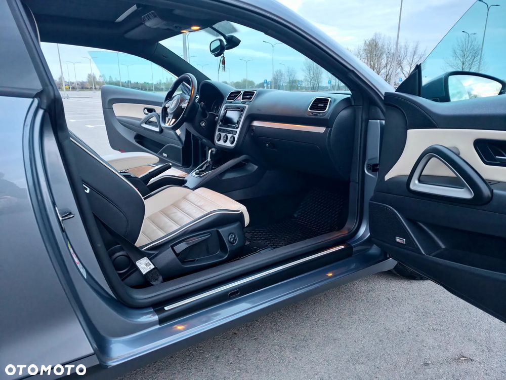 Volkswagen Scirocco 2.0 TDI DSG GTS - 10