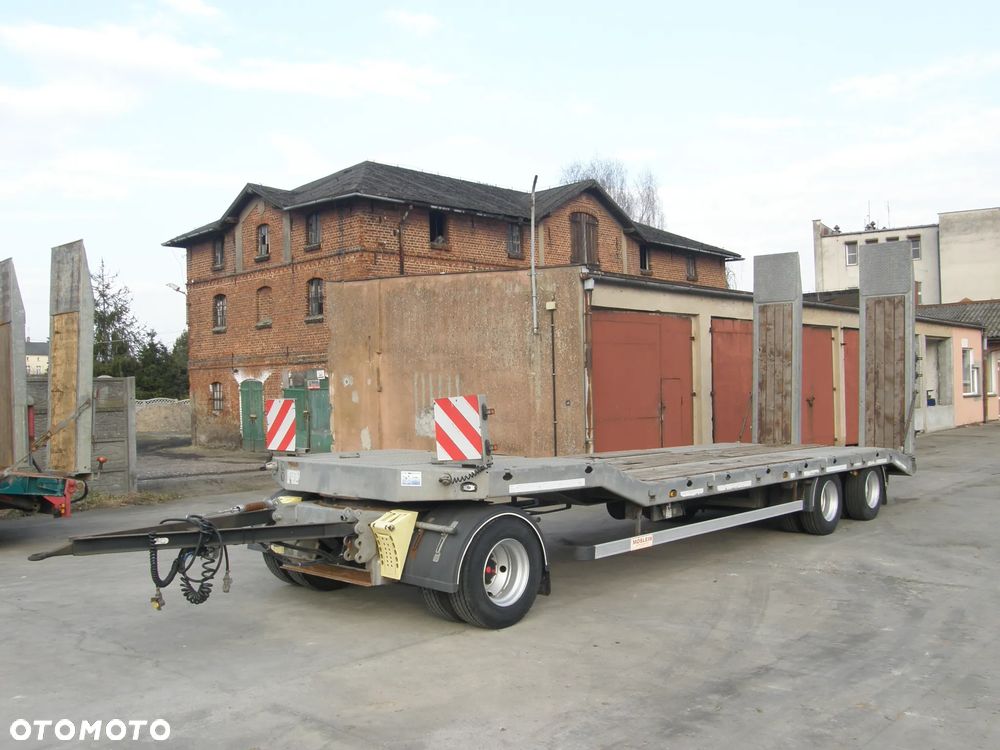 Möslein TA3 2021rok ocynk 3 osiowa przyczepa niskopodwoziowa z Niemiec - 1