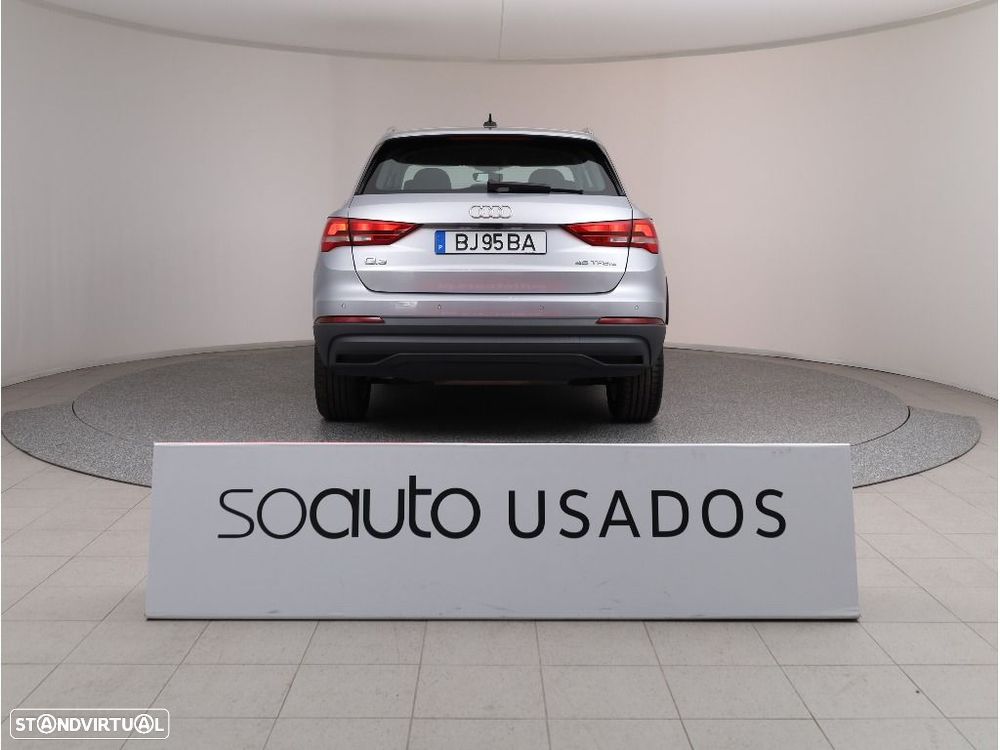Audi Q3 45 TFSIe S tronic - 7