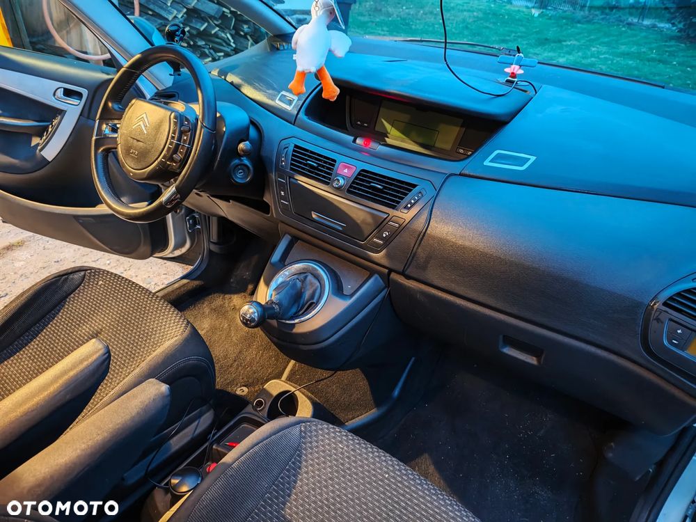 Citroën C4 Picasso - 8