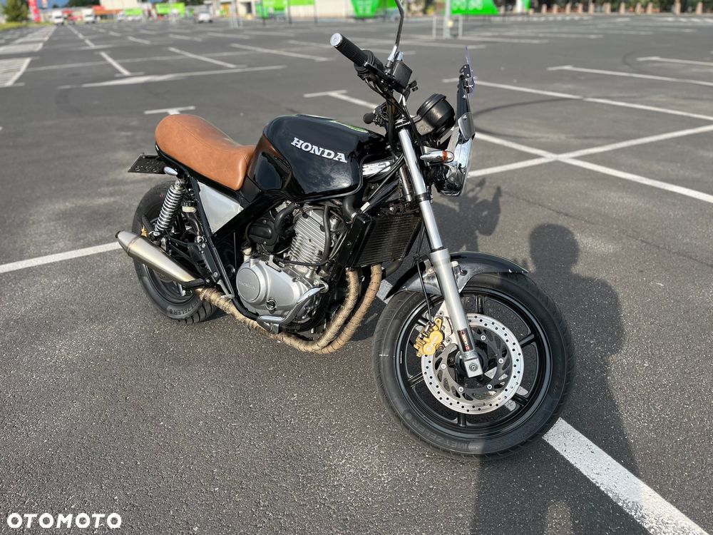 Honda CB - 7