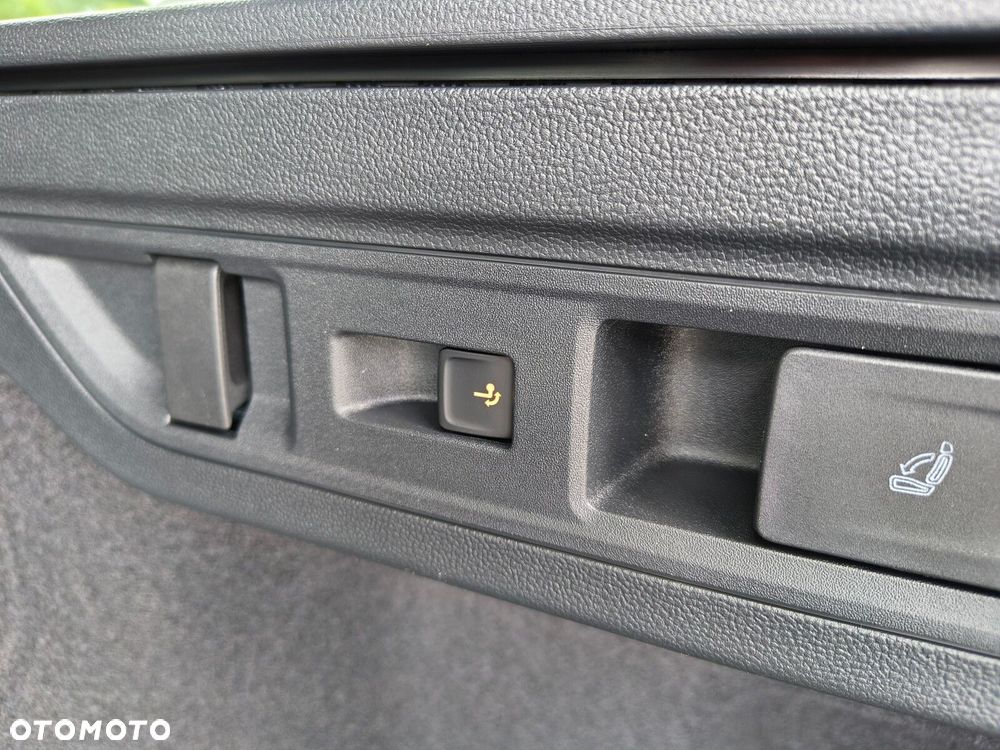 Skoda Superb 2.0 TSI Sportline DSG - 12