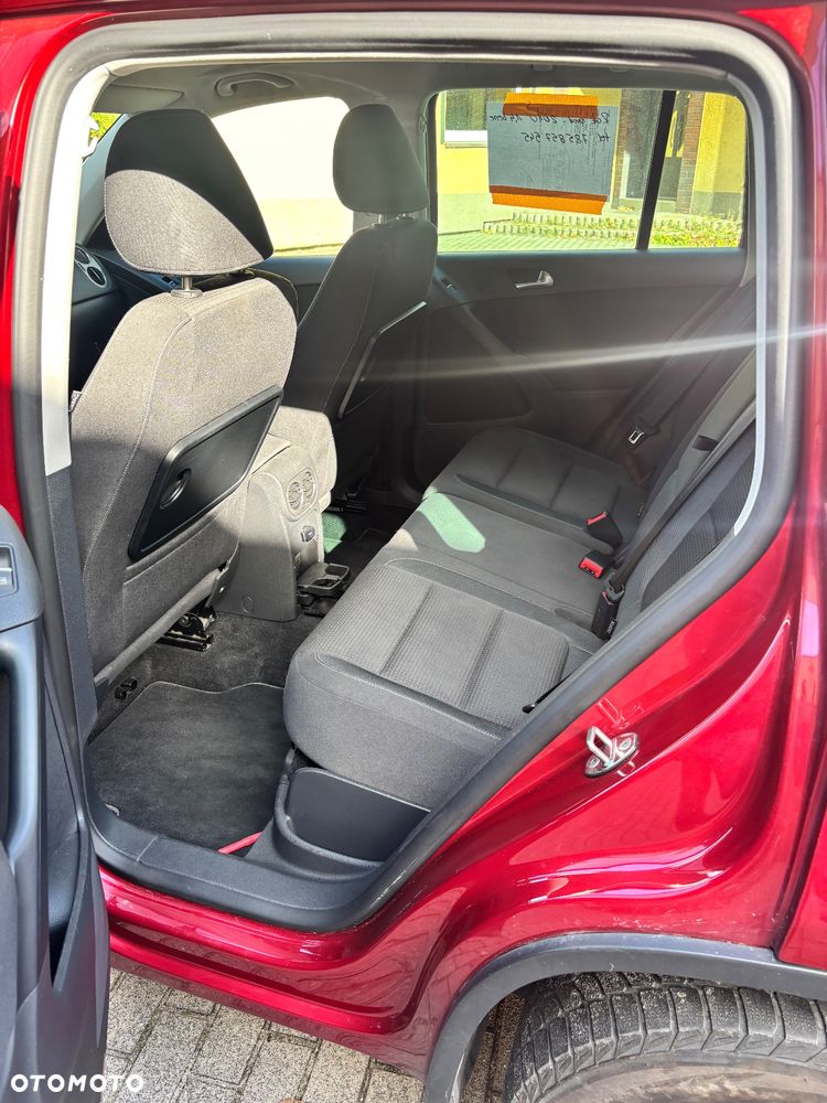 Volkswagen Tiguan - 8