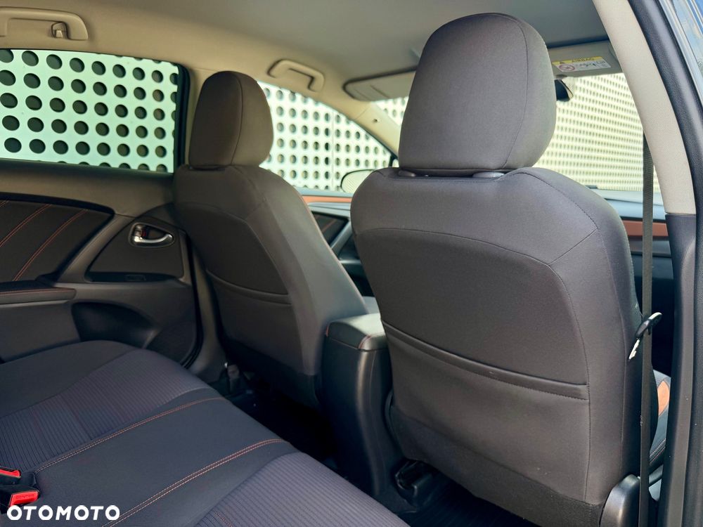 Toyota Avensis 1.8 Business Edition - 21