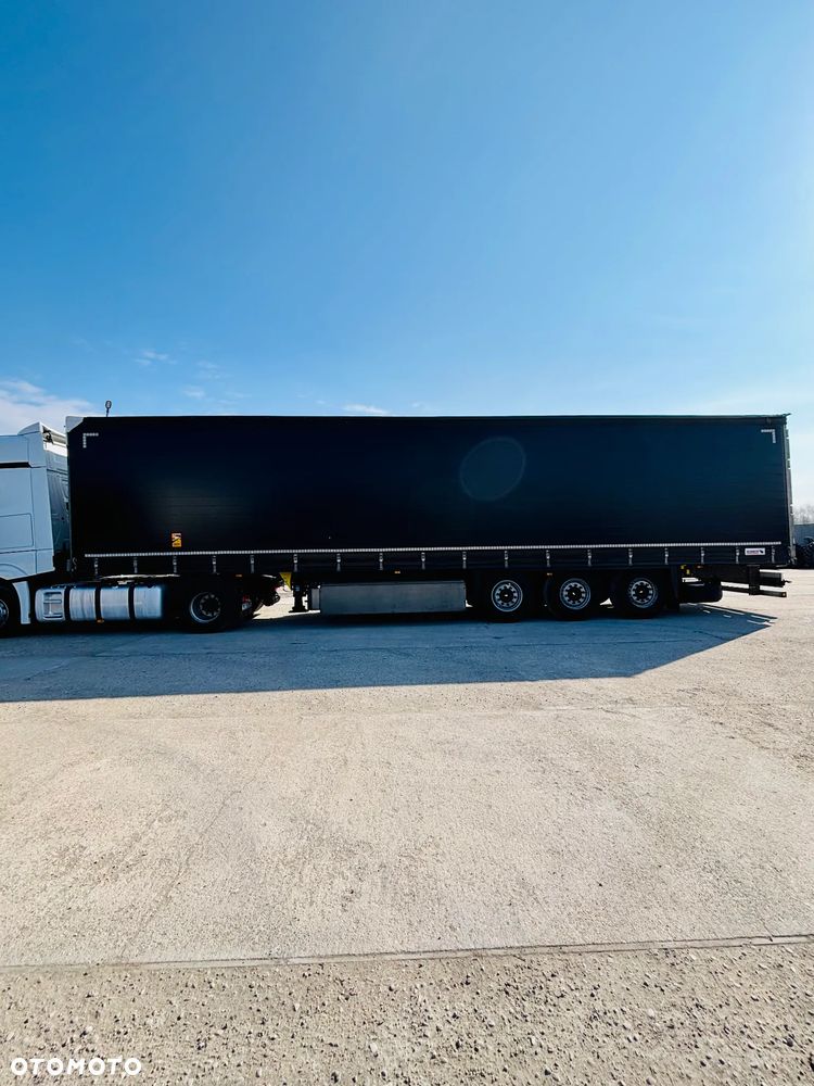 Schmitz Cargobull - 3