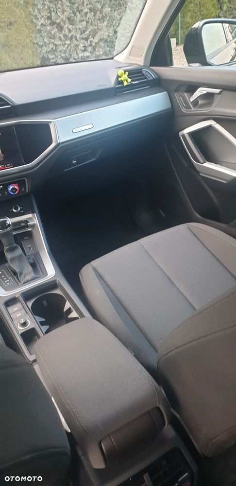 Audi Q3 35 TFSI S tronic - 12