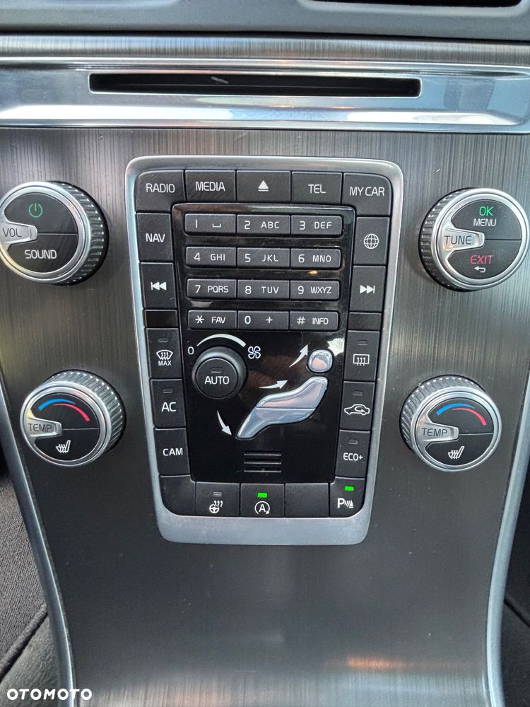 Volvo XC 60 D4 Geartronic Summum - 34