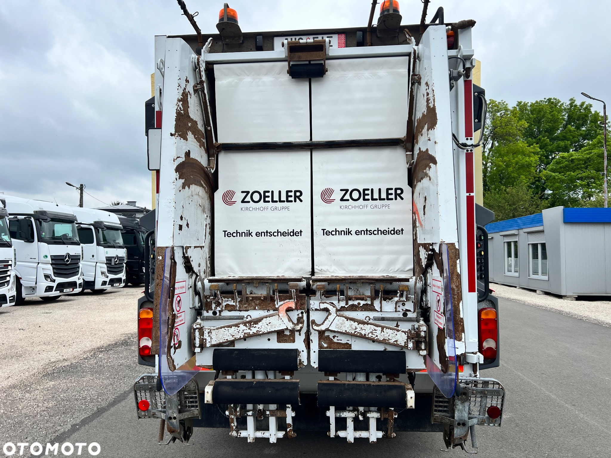Mercedes-Benz AROCS 1836 L  FAUN VARIOPRSS 520 V19 - 10