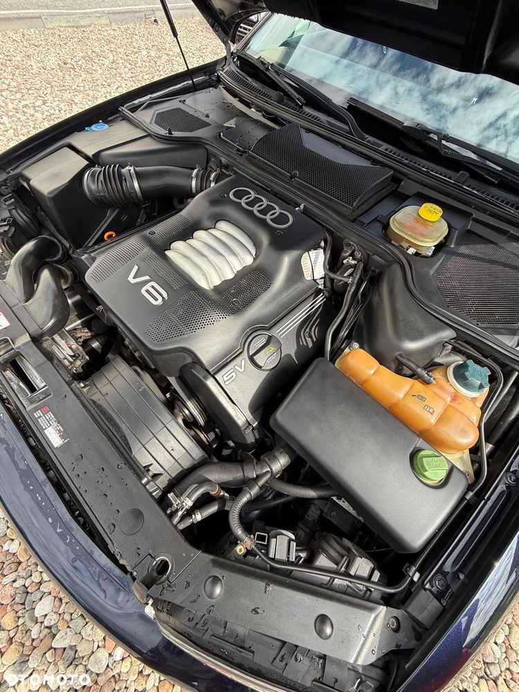 Audi A8 2.8 Tiptronic - 28