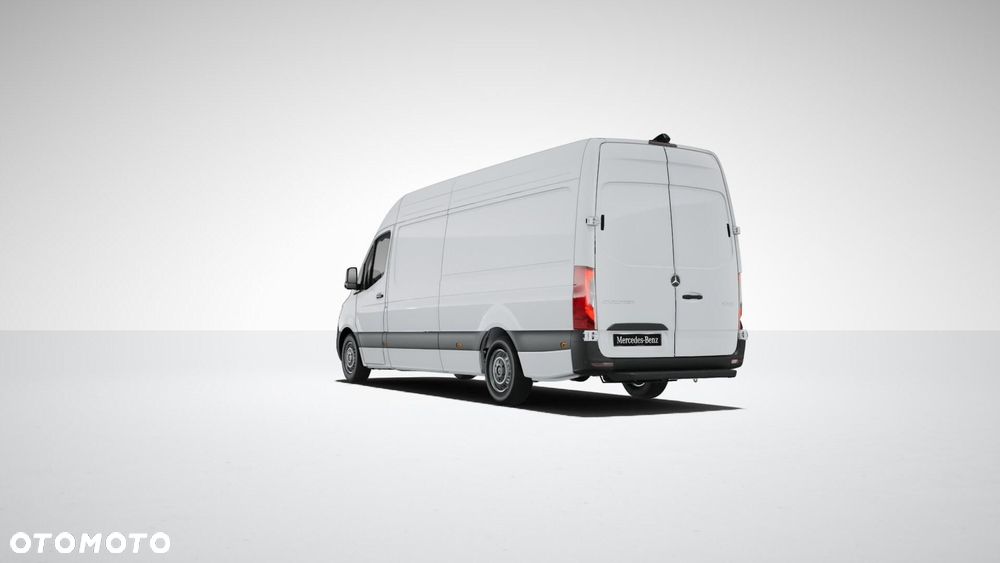 Mercedes-Benz Sprinter - 2