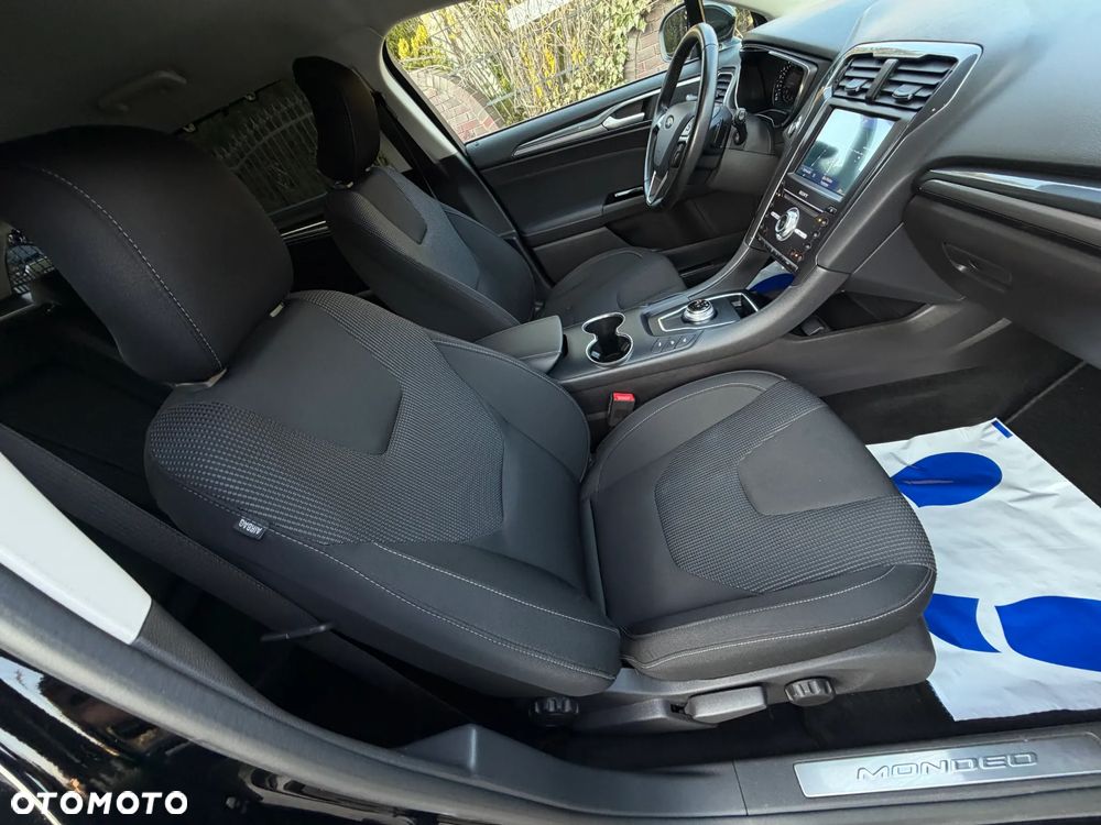 Ford Mondeo SW 2.0 EcoBlue Titanium - 12