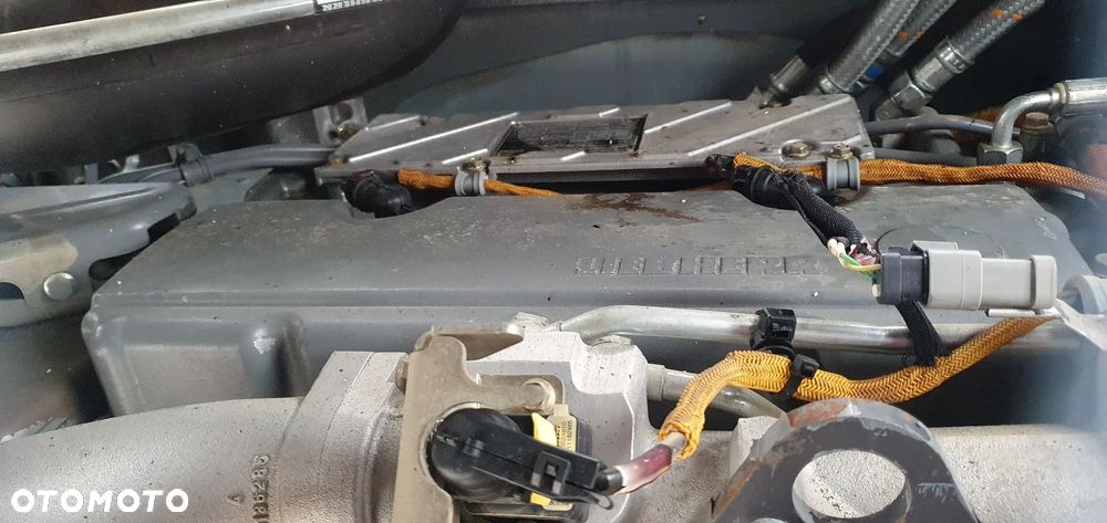 Liebherr A914 Compact - 8