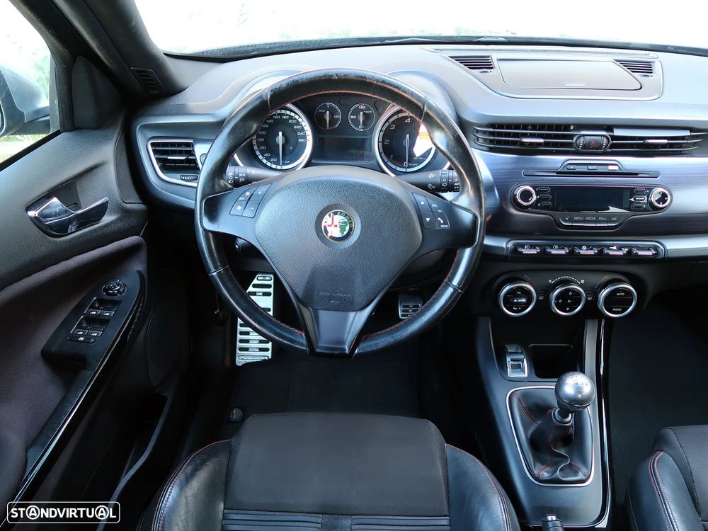 Alfa Romeo Giulietta 1.6 JTDM Progression - 12